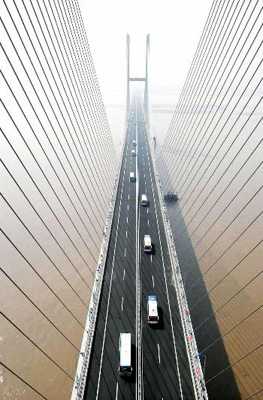 湖北荆州长江公路大桥