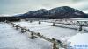 世界最惊险大桥：宽仅两米无护栏且常年冰雪覆盖